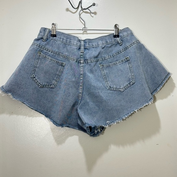 High Waist Raw Hem Denim Shorts/Skorts style size medium - Picture 10 of 10